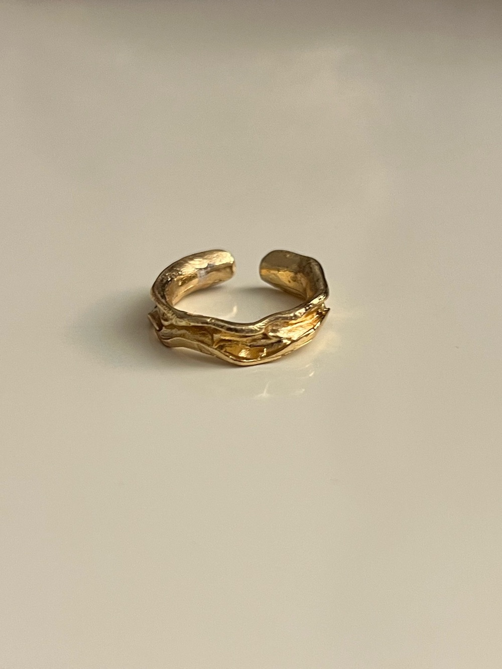Gold Wave Open Band Ring - Elegant Women's Jewelry
